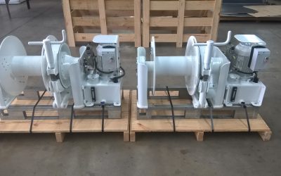 2 x HHAW 1516 Anchor Windlasses to China